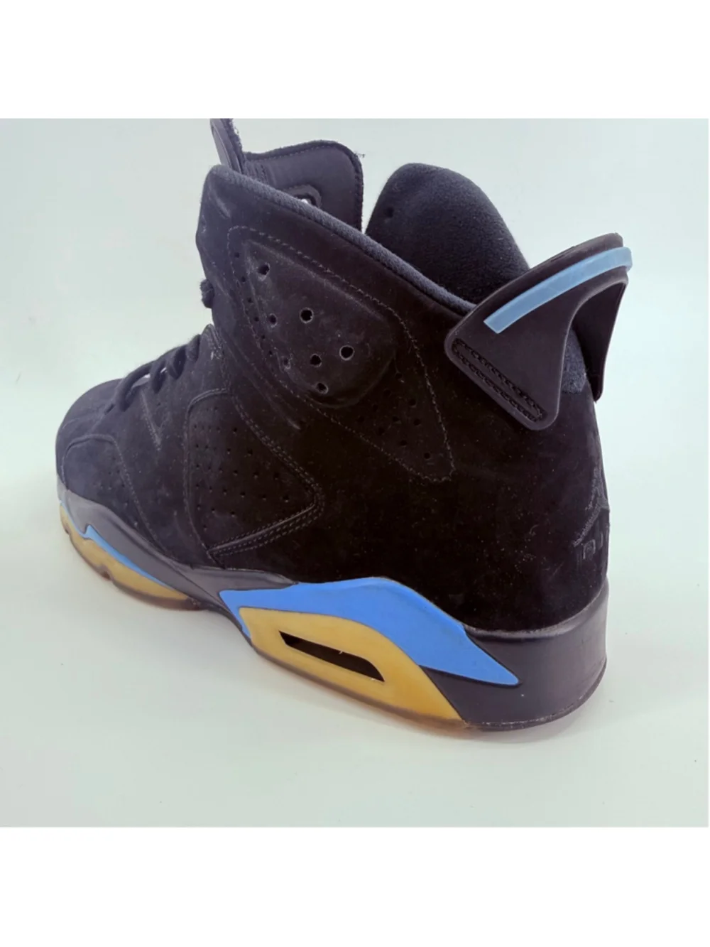 Nike Air Jordan 6 Retro Men's Size 12 Black Athletic Basketball Shoes 384664-006